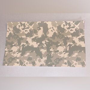 ❤️10/$10❤️ Digital Camo Faux Leather Sheet